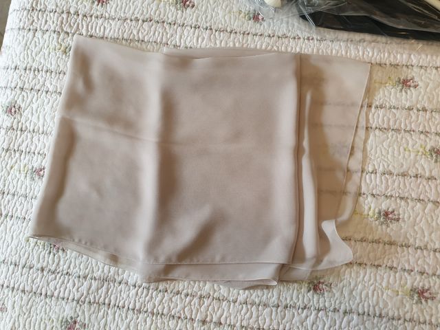 Abito elegante da donna con 2 pochette