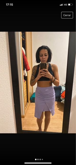 Falda midi morada, sin estrenar