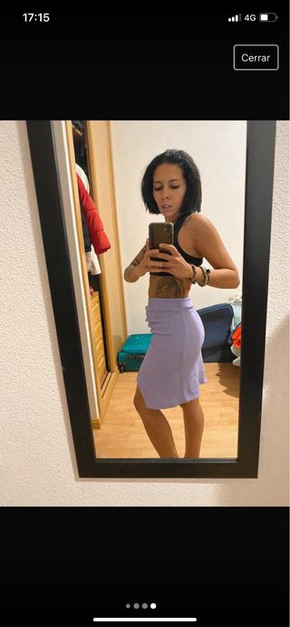 Falda midi morada, sin estrenar