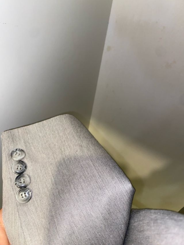 Traje y pantalon gris de graduacion