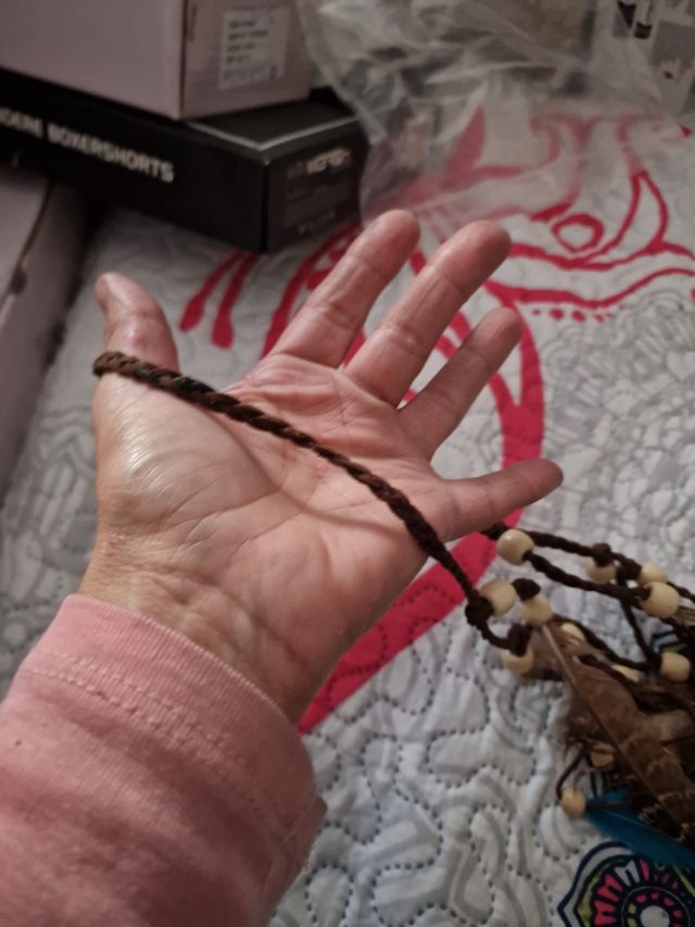 cerchietto in una con piumino