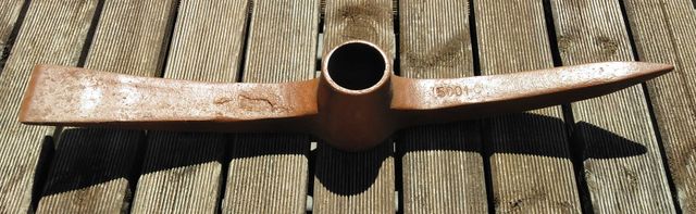 ❤️ PICO HIERRO MARRÓN RESISTENTE