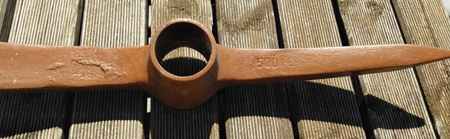 ❤️ PICO HIERRO MARRÓN RESISTENTE