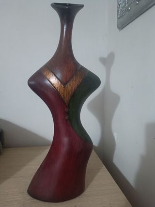 Vaso in ceramica dipinta