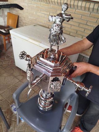 TORRE DE CERVEZA. VENTA EN PERSONA