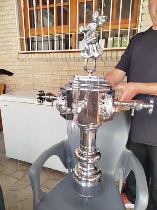 TORRE DE CERVEZA. VENTA EN PERSONA