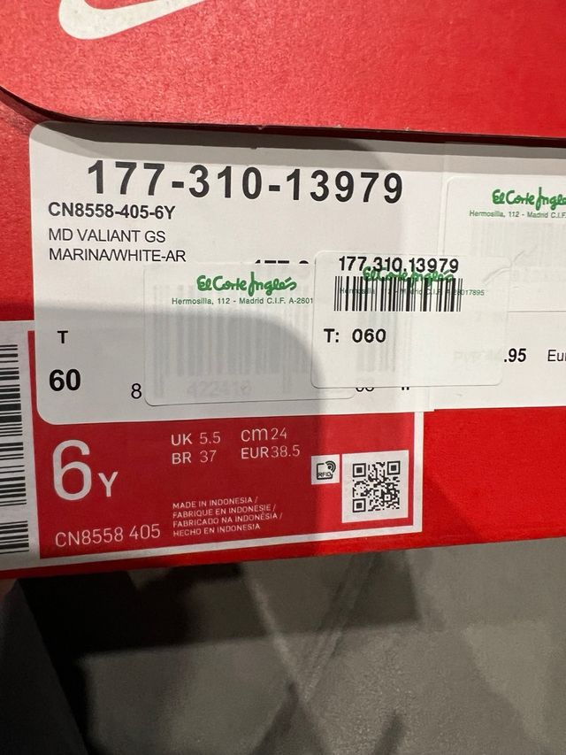 Zapatillas Nike 38,5 nuevas