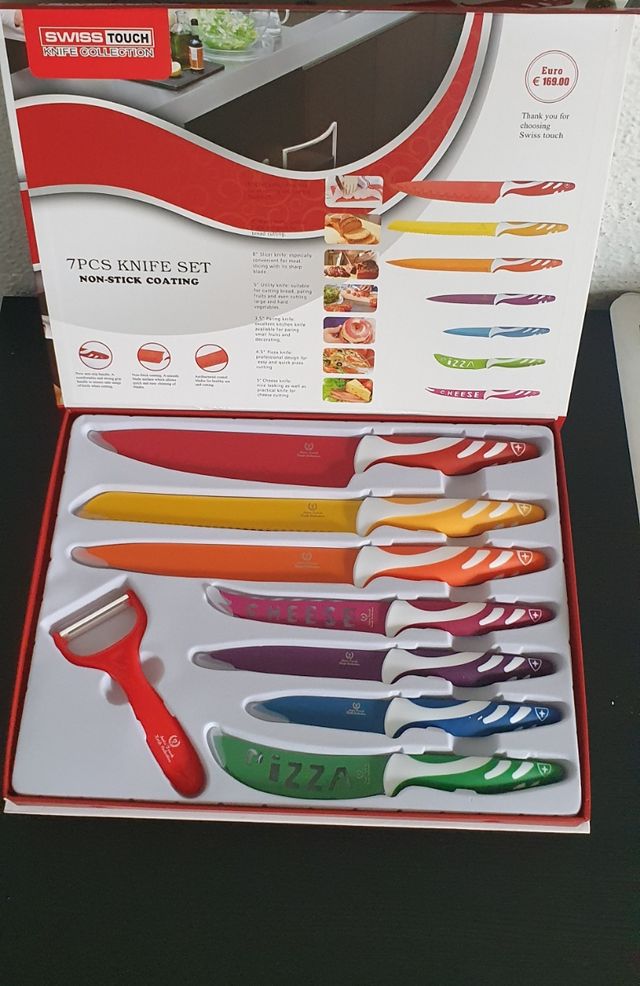 SET DE CUCHILLOS 8 PIEZAS NUEVO EN CAJA!!