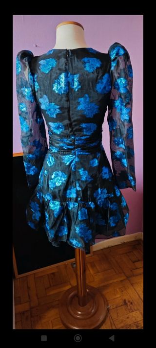 Vestido de fiesta corto zara Talla S .
