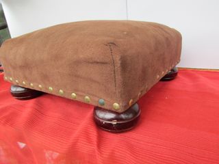 Reclinatorio taburete antiguo madera terciopelo