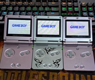 consolas antiguas GB GBA GBA sp nes SNES n64 .....