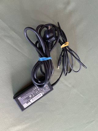 Portátil HP 550