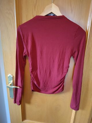 Camiseta Stradivarius talla M ⚘️