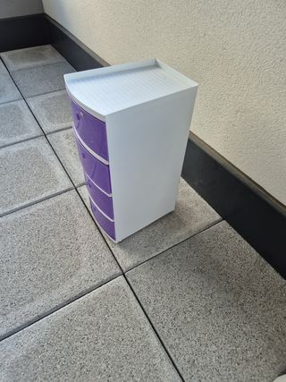 Cajonera Tatay blanca y lila