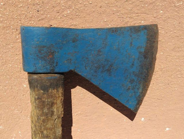 ❤️ HACHA POTENTE HIERRO LEÑA