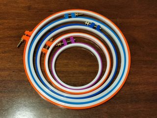 Telai da ricamo in plastica