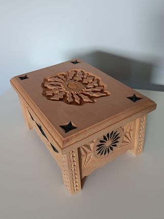 Kutxa tallada/ Baúl