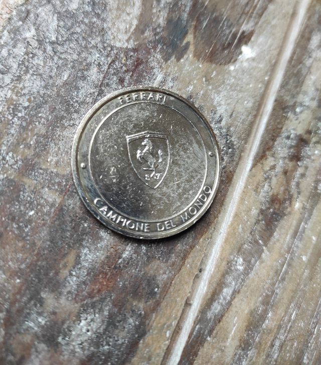 Medaglia FERRARI 2004 Campione del mondo Formula1