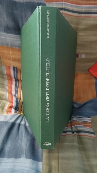 La tierra vista desde el cielo