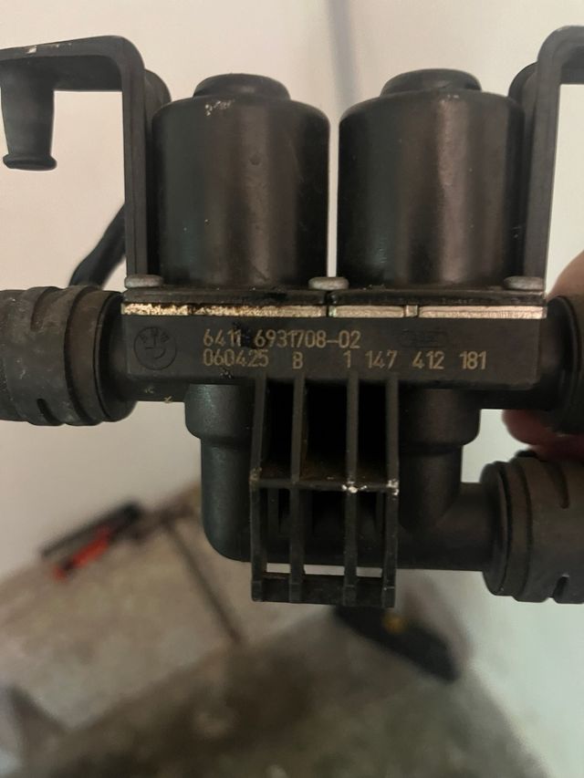 6411693170802 valvola dell aria per BMW 5