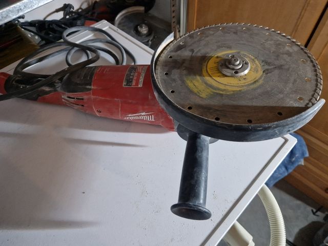 Radiales 230,hilti,whurt y milwaki