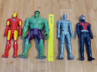 Avengers Hulk, Ant-Man, Iron Man, Titan