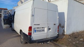 Ford E-Transit 2004