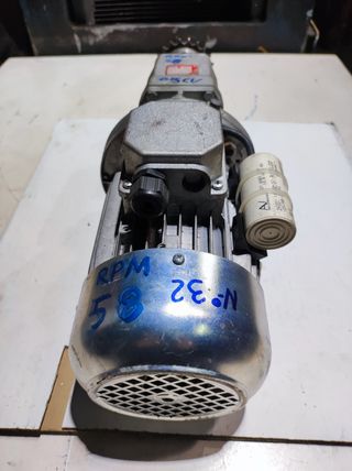 Motor reductor 220v