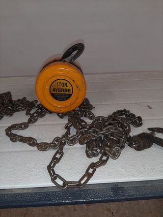 Traste o polipasto de cadena