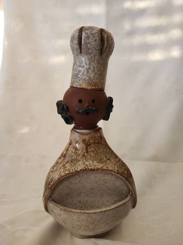 Cocinero de ceramica