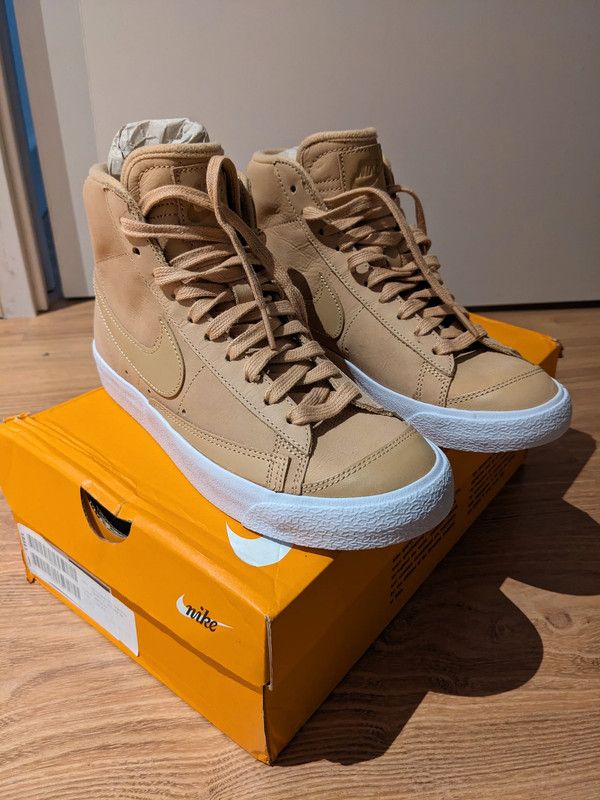 Zapatillas de deporte color tostado Blazer Mid Pre