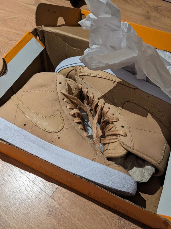 Zapatillas de deporte color tostado Blazer Mid Pre