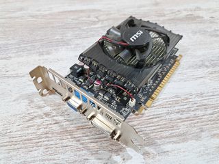 Nvidia GT 640 2GB DDR3 (MSI)