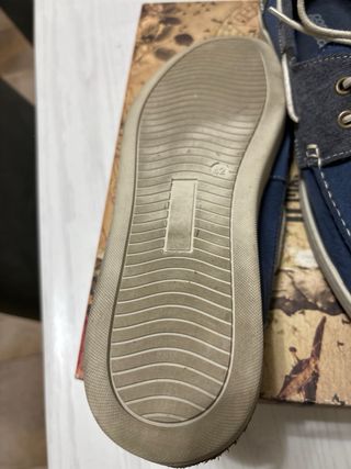 Zapatos coronel tapioca