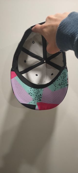 Gorra visera plana