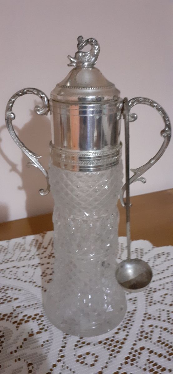 Brocca di vetro wintage