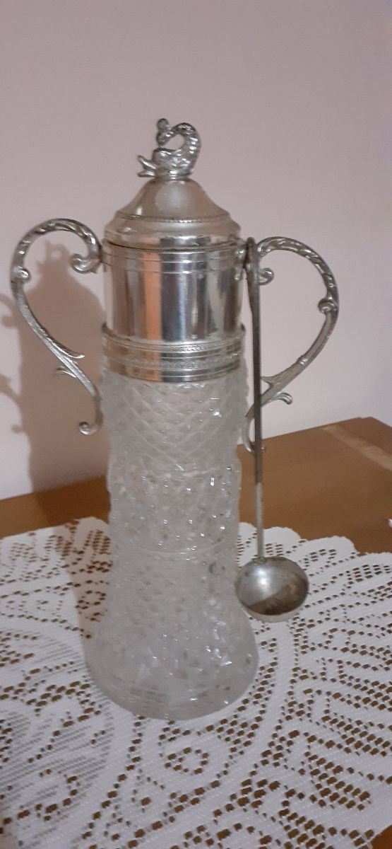 Brocca di vetro wintage