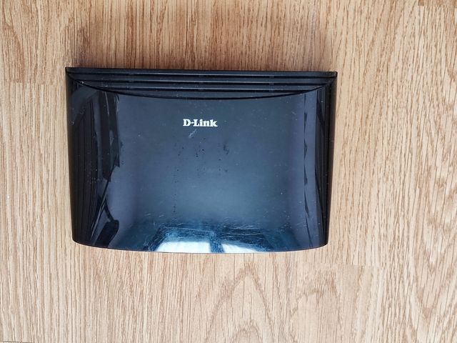 Switch D-Link DES-1008D