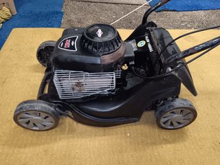 Segadora BRIGGS & STRATTON 148CC