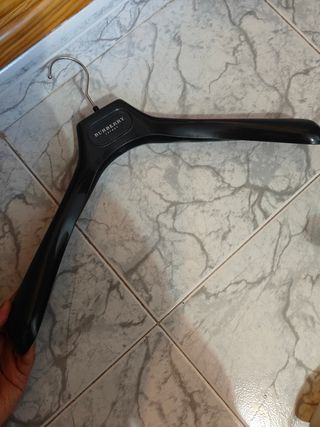 Abiti firmati Prada Hangers