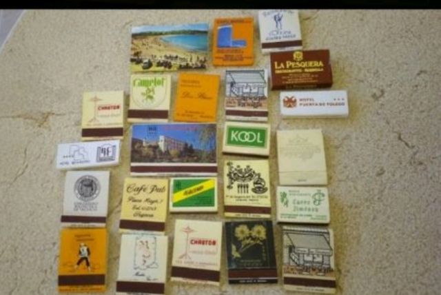 Lote 23 cajetillas de cerillas vintage