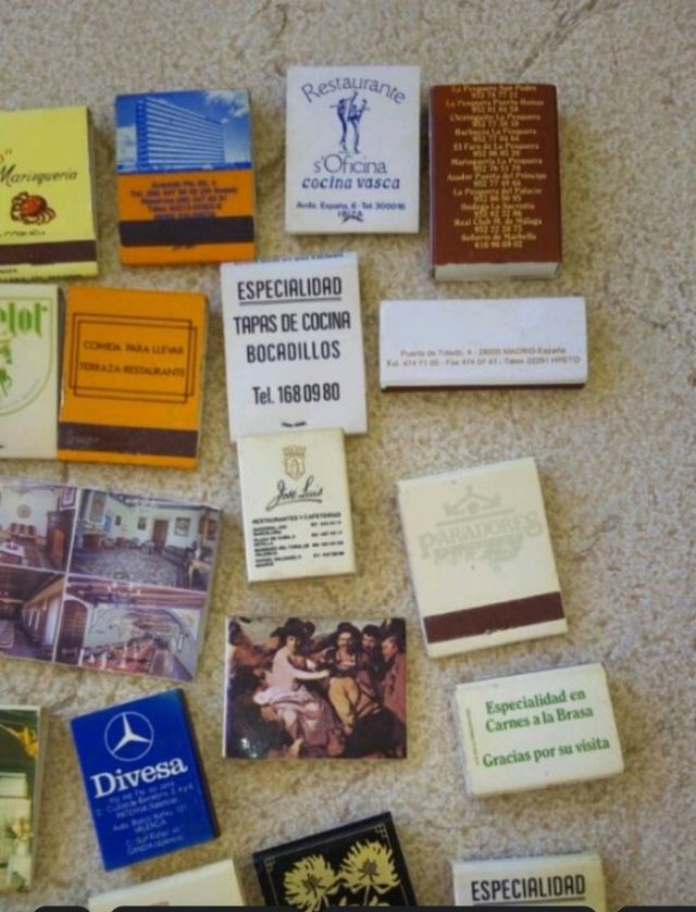 Lote 23 cajetillas de cerillas vintage