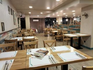 R-7047035 Traspaso de Restaurante Italiano con Ven