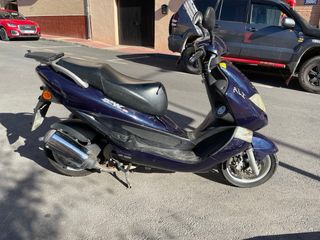 Kymco BET & WIN 50 LC