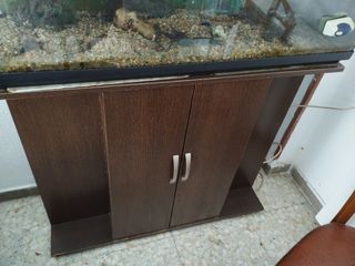 Acuario con mueble