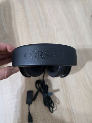 Corsair HS60 Pro surround
