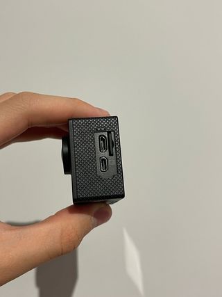 Cámara acción Apeman A80 + accesorios