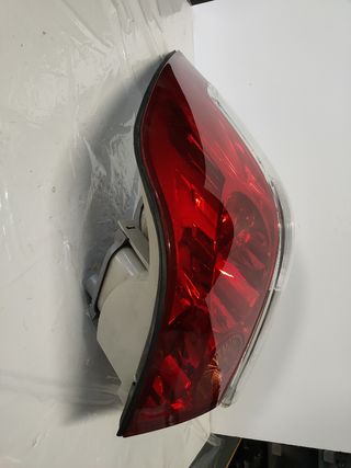 PILOTO TRASERO DERECHO OPEL ASTRA H 4P