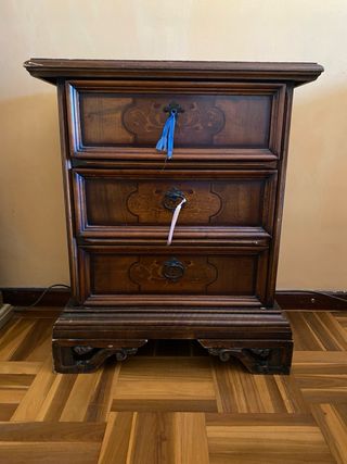 Cassettiera antichizzato