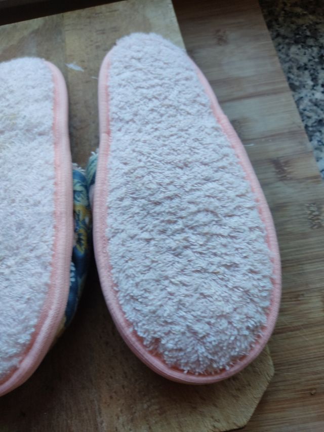 Deliziose pantofole con sacchetto